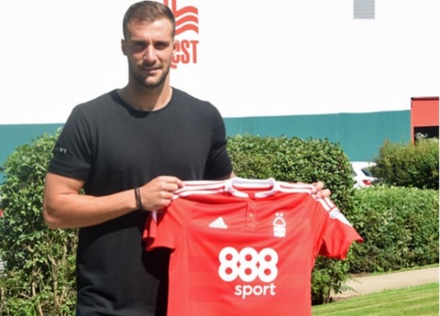 Ανακοίνωσε τον Βέλλιο η Νότιγχαμ Φόρεστ