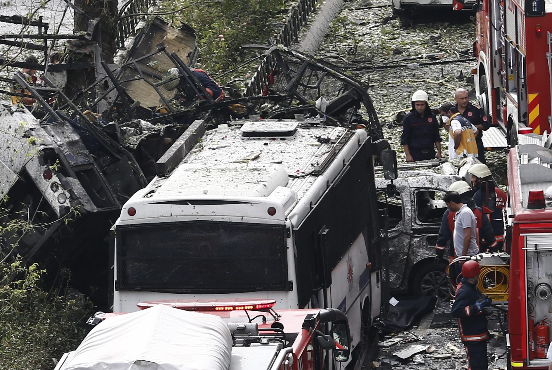Δύο νεκροί και 8 τραυματίες από την έκρηξη στην Κωνσταντινούπολη