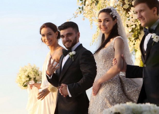 Παντρεύτηκε ο γιος του Ιβάν Σαββίδη – ΦΩΤΟ