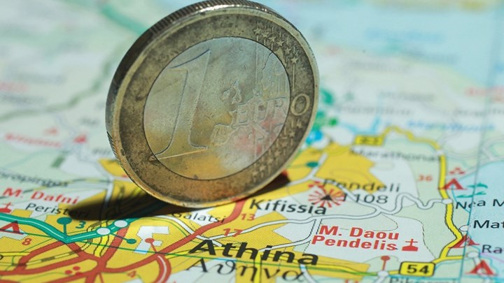 FT: Καλύτερα τα μακροοικονομικά στοιχεία της Ελλάδας