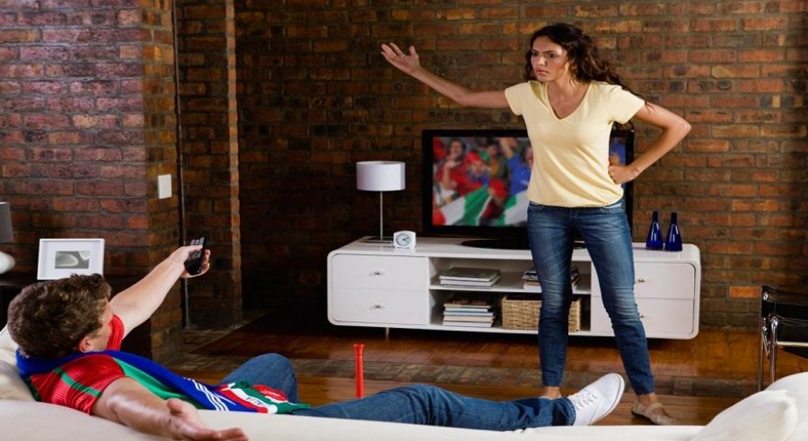 Το Euro 2016 είναι η κατάλληλη δικαιολογία των γυναικών για… απιστίες