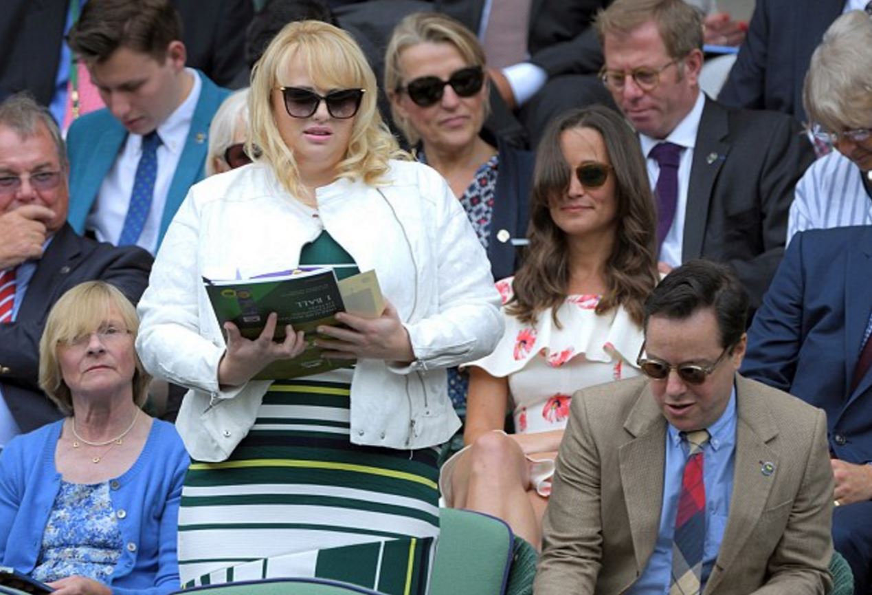 Το αποκαλυπτικό σταυροπόδι της Πίπα Μίντλετον – ΦΩΤΟ