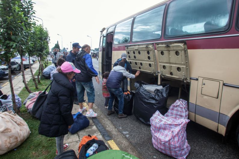 Αστυνομική επιχείρηση για την εκκένωση καταυλισμών στην Ειδομένη