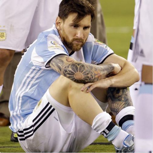 Το Twitter “προσπαθεί” να μεταπείσει τον Μέσι: “Μην σταματάς από την εθνική”