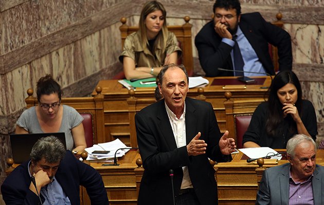 Εν μέσω κριτικής από την αντιπολίτευση ψηφίζεται ο νέος αναπτυξιακός νόμος