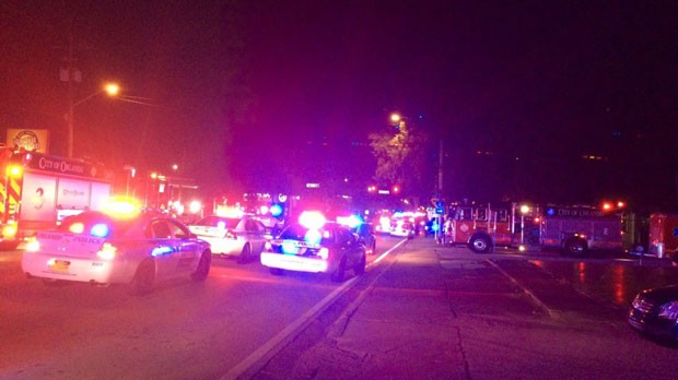 Μεγάλη κινητοποίηση της αστυνομίας στο Ορλάντο – Ελεγχόμενη έκρηξη μέσα στο μπαρ – ΒΙΝΤΕΟ