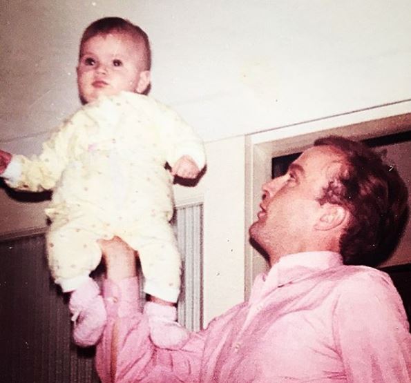 Αναγνωρίζετε τη διάσημη ηθοποιό; – ΦΩΤΟ