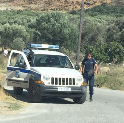 Ο Έλληνας αστυνομικός που έχει γίνει viral – ΦΩΤΟ