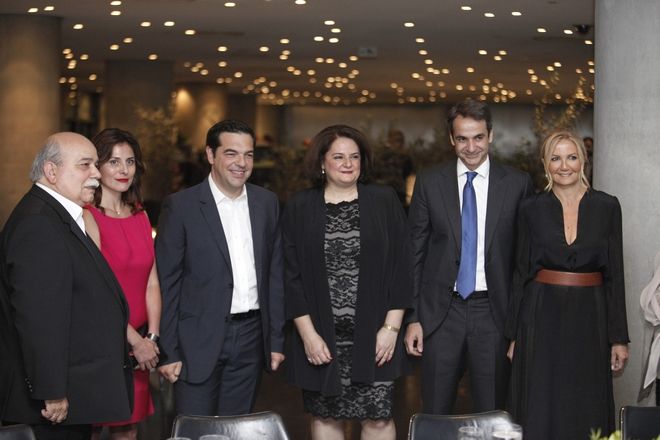 Για πρώτη φορά δείπνησαν μαζί τα ζεύγη Τσίπρα – Μητσοτάκη – ΦΩΤΟ