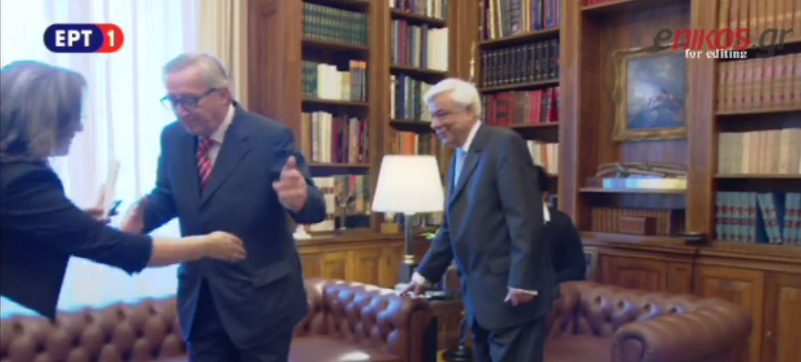 Ο τζέντλεμαν Γιούνκερ και το… χειροφίλημα – ΒΙΝΤΕΟ