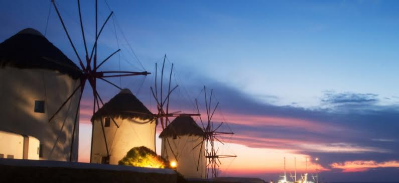 Ένα ελληνικό νησί στα 11 μέρη διακοπών που θα σας αλλάξουν τη ζωή