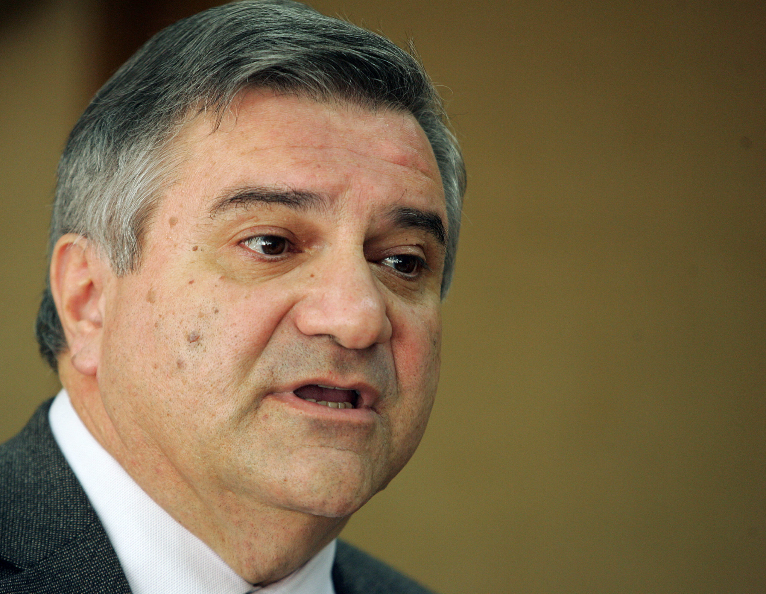 Καστανίδης: Ρόλο καταλύτη στην εθνική συνεννόηση επιθυμεί ο Παπανδρέου