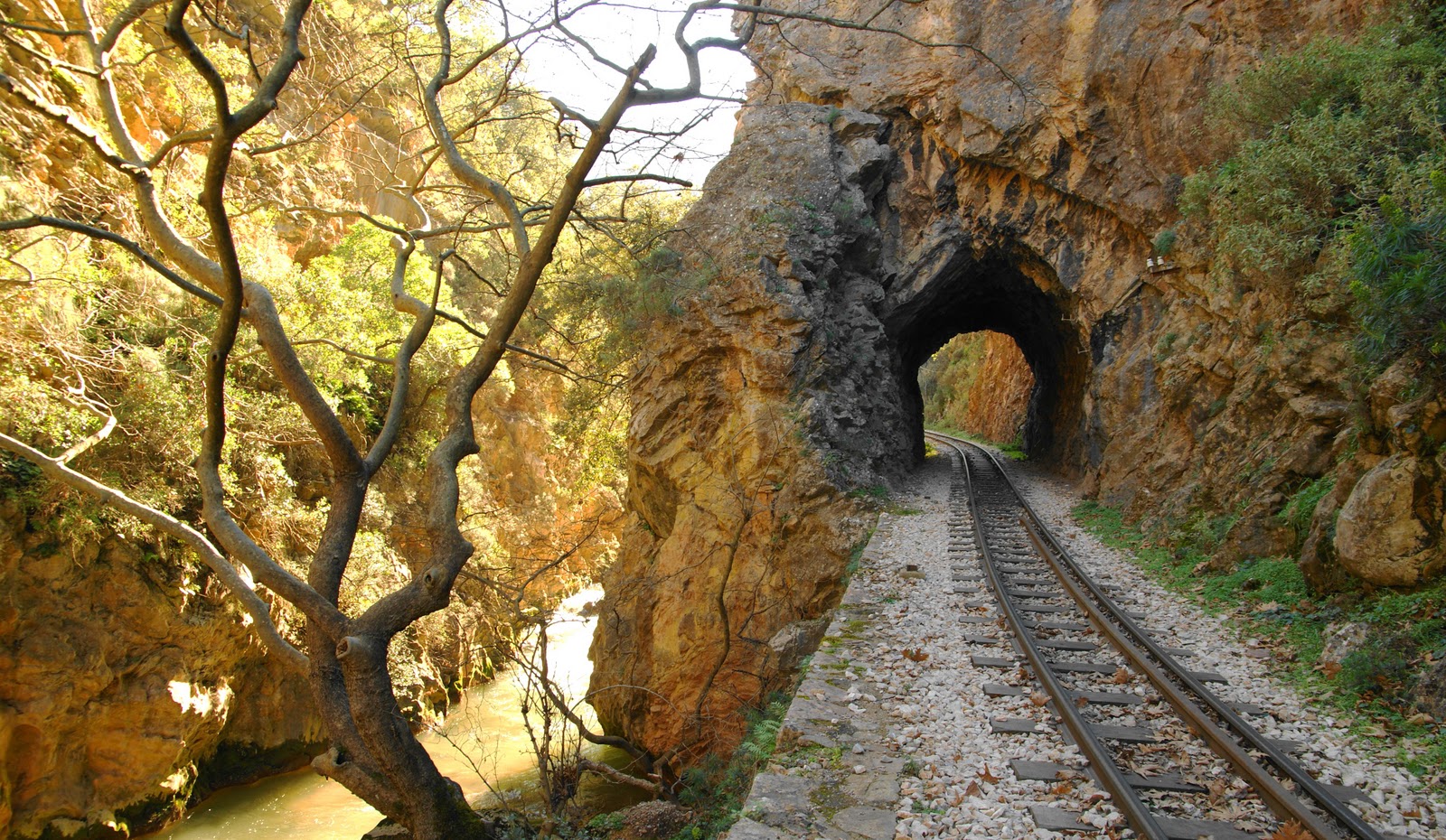 Θρίλερ με την εξαφάνιση 7χρονου στον Βουραϊκό