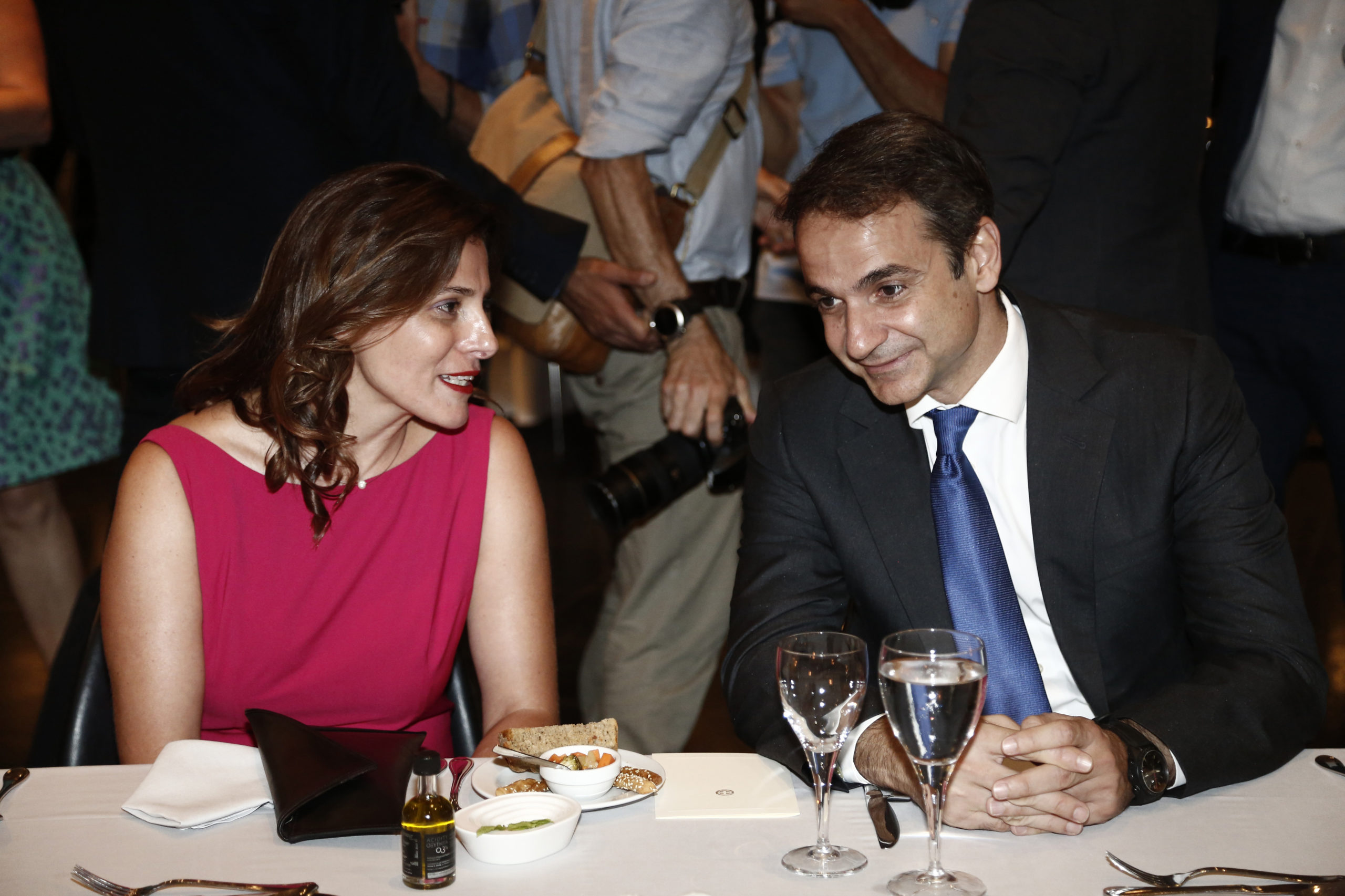 Η συνομιλία του Μητσοτάκη με την Μπαζιάνα – ΦΩΤΟ