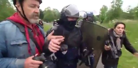 Απίστευτης αγριότητας αστυνομική βία στην πόλη Ρεν το απόγευμα της Πέμπτης – ΒΙΝΤΕΟ – ΦΩΤΟ