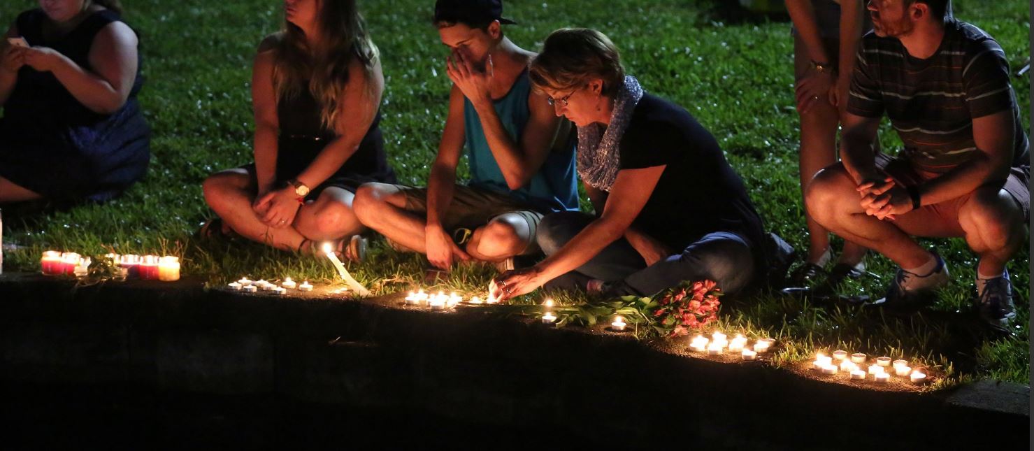 Πάει την Πέμπτη στο Ορλάντο ο Ομπάμα – Συγκεντρώσεις σε όλο τον κόσμο για τα θύματα