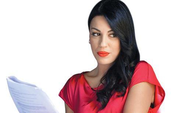 Έτοιμη για..Δείπνο η Άννα Μενενάκου