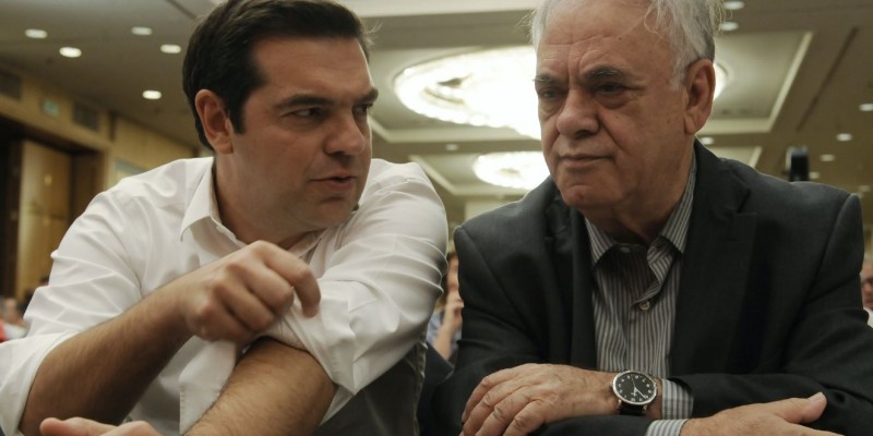 Δραγασάκης: Να προχωρήσουμε σε μια νέα συμπαράταξη λαού, κυβέρνησης και κόμματος