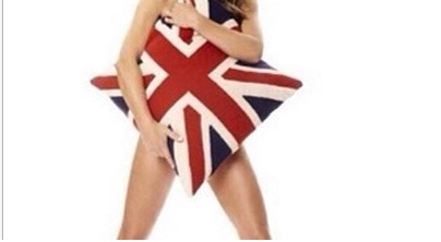 Γδύθηκε για το… Brexit