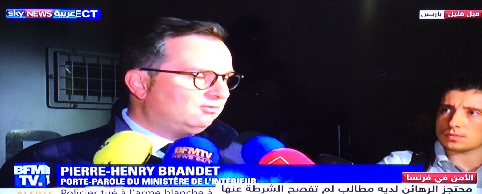 Διαπραγματεύσεις της γαλλικής αστυνομίας με τον δράστη της ομηρίας – ΒΙΝΤΕΟ