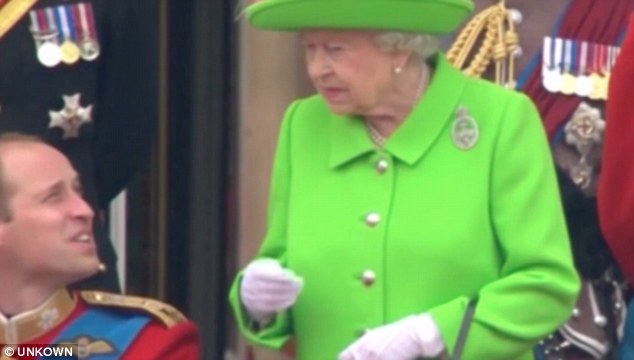 Όταν η βασίλισσα Ελισάβετ “κάνει κήρυγμα” στον πρίγκιπα Γουίλιαμ – ΒΙΝΤΕΟ