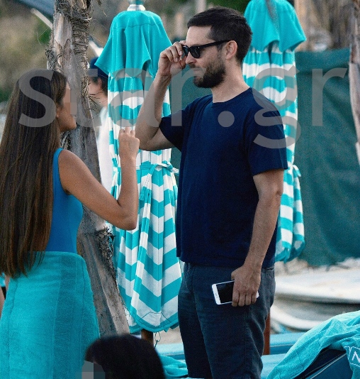 Οι διακοπές του Spiderman σε Μύκονο και Σαντορίνη – ΦΩΤΟ