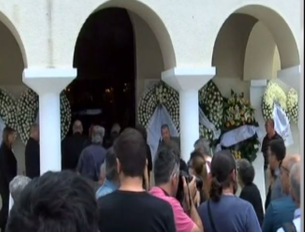 Το τελευταίο αντίο στον Νίκο Τριανταφυλλίδη – ΒΙΝΤΕΟ