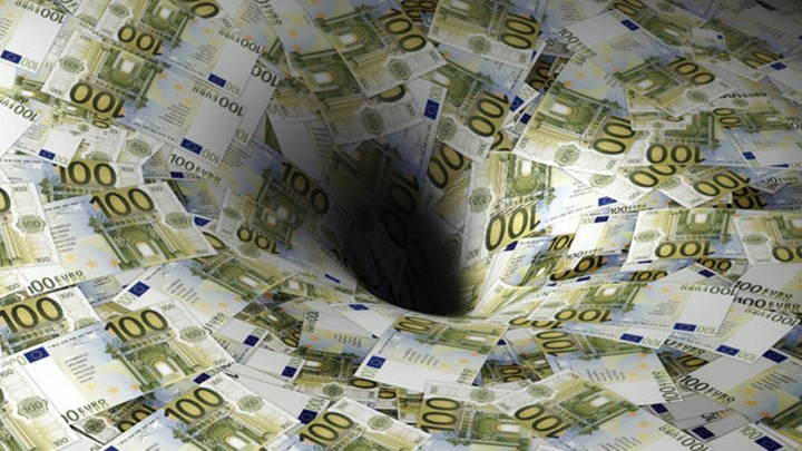 Το κράτος χάνει 16 δισ. ευρώ ετησίως εξαιτίας της φοροδιαφυγής