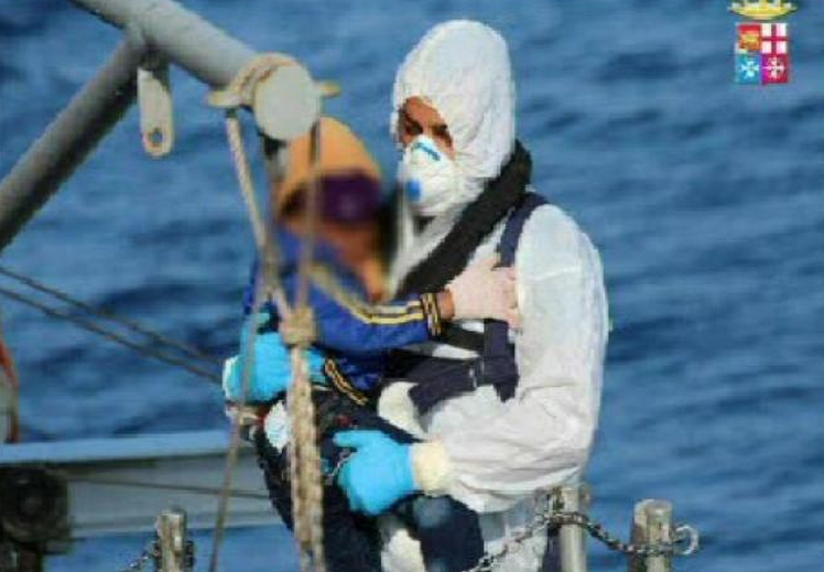 Η Ιταλία καλεί την Ευρώπη να μη ξεχάσει τη Λαμπεντούζα