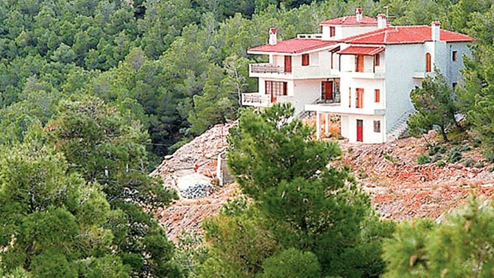 Δεν νομιμοποιούνται τα νεόδμητα αυθαίρετα