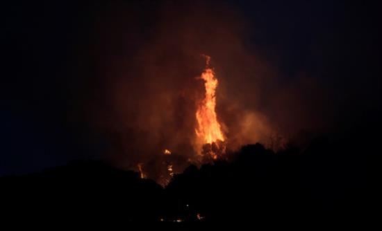 Αισιόδοξα τα μηνύματα από τη φωτιά στη νότια Ρόδο