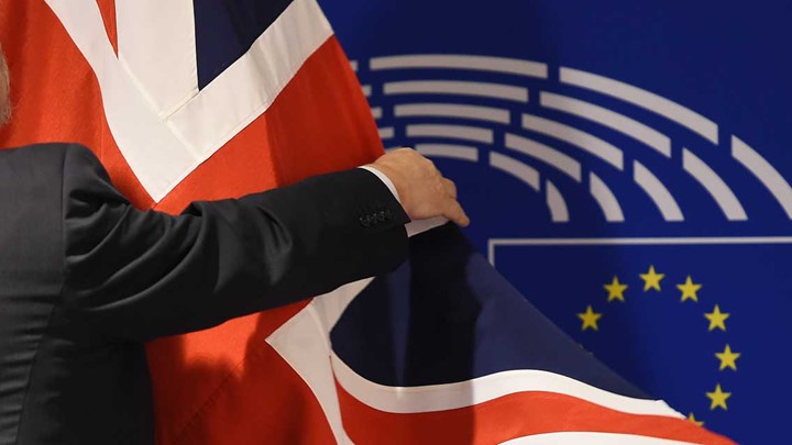 Brexit: Ένα περίπλοκο διαζύγιο – Τα βασικά ερωτήματα που τίθενται