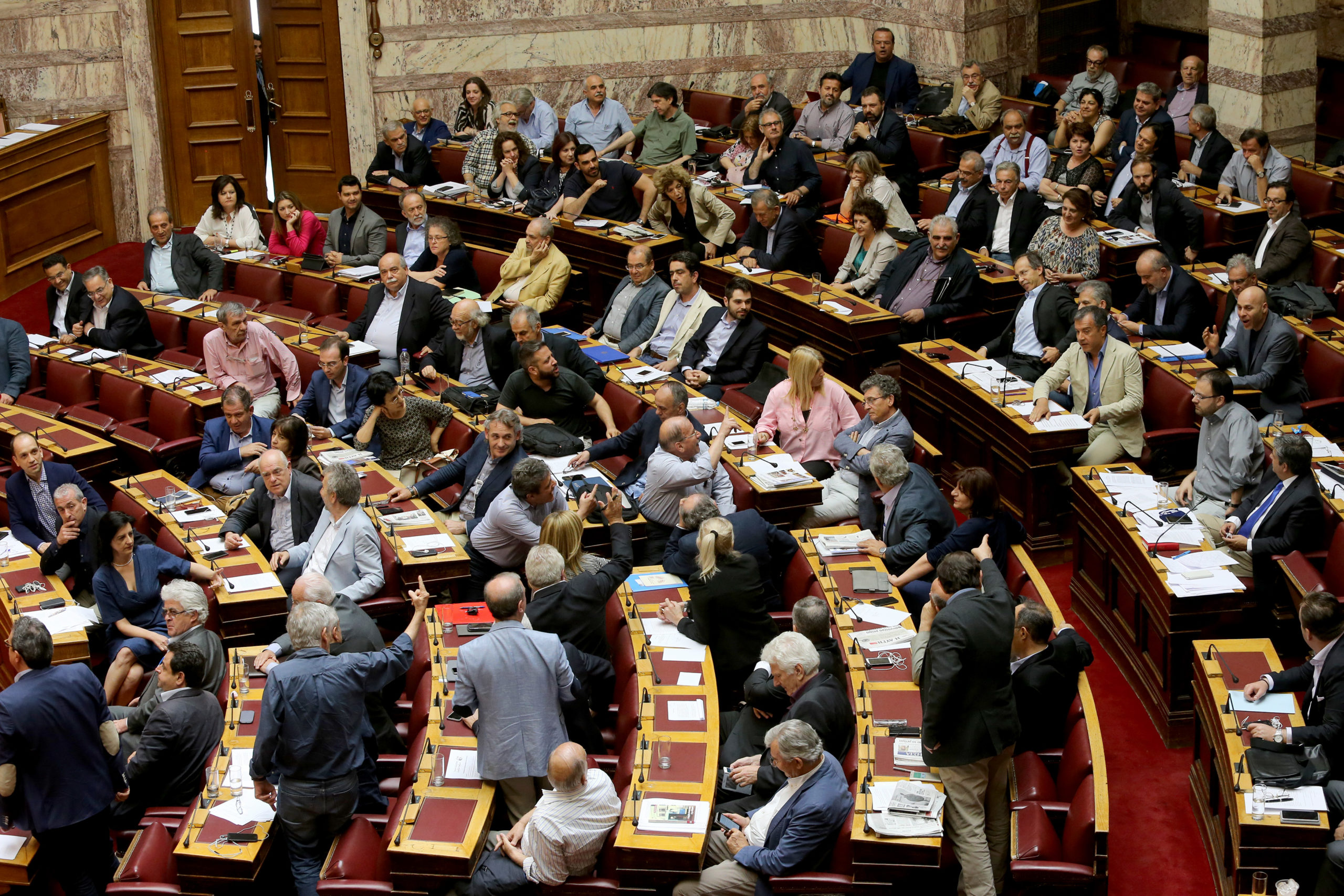 Ξεσηκώθηκαν οι βουλευτές του ΣΥΡΙΖΑ για τις δηλώσεις του Θεοδωράκη – ΦΩΤΟ