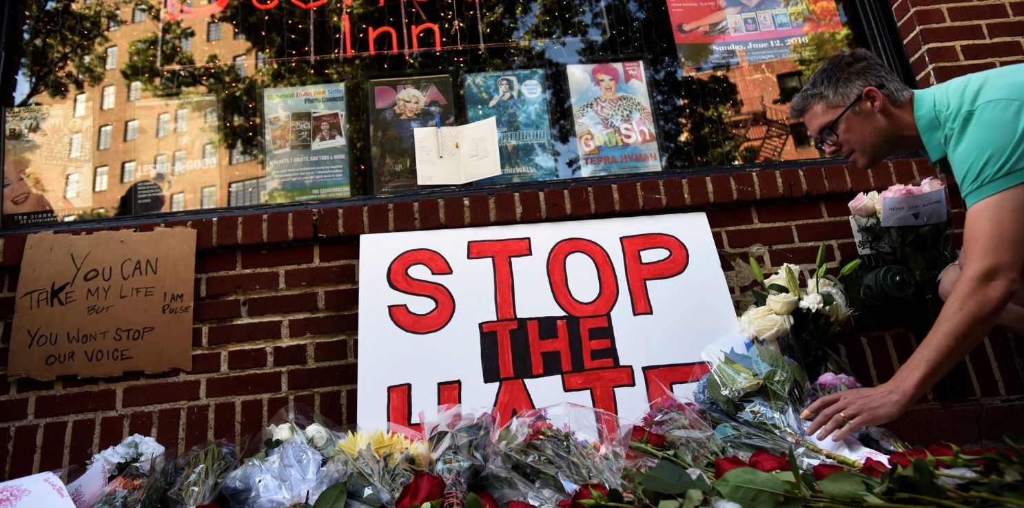 Παγκόσμιο σοκ από το μακελειό των τζιχαντιστών με 50 νεκρούς στο Ορλάντο – ΦΩΤΟ – ΒΙΝΤΕΟ