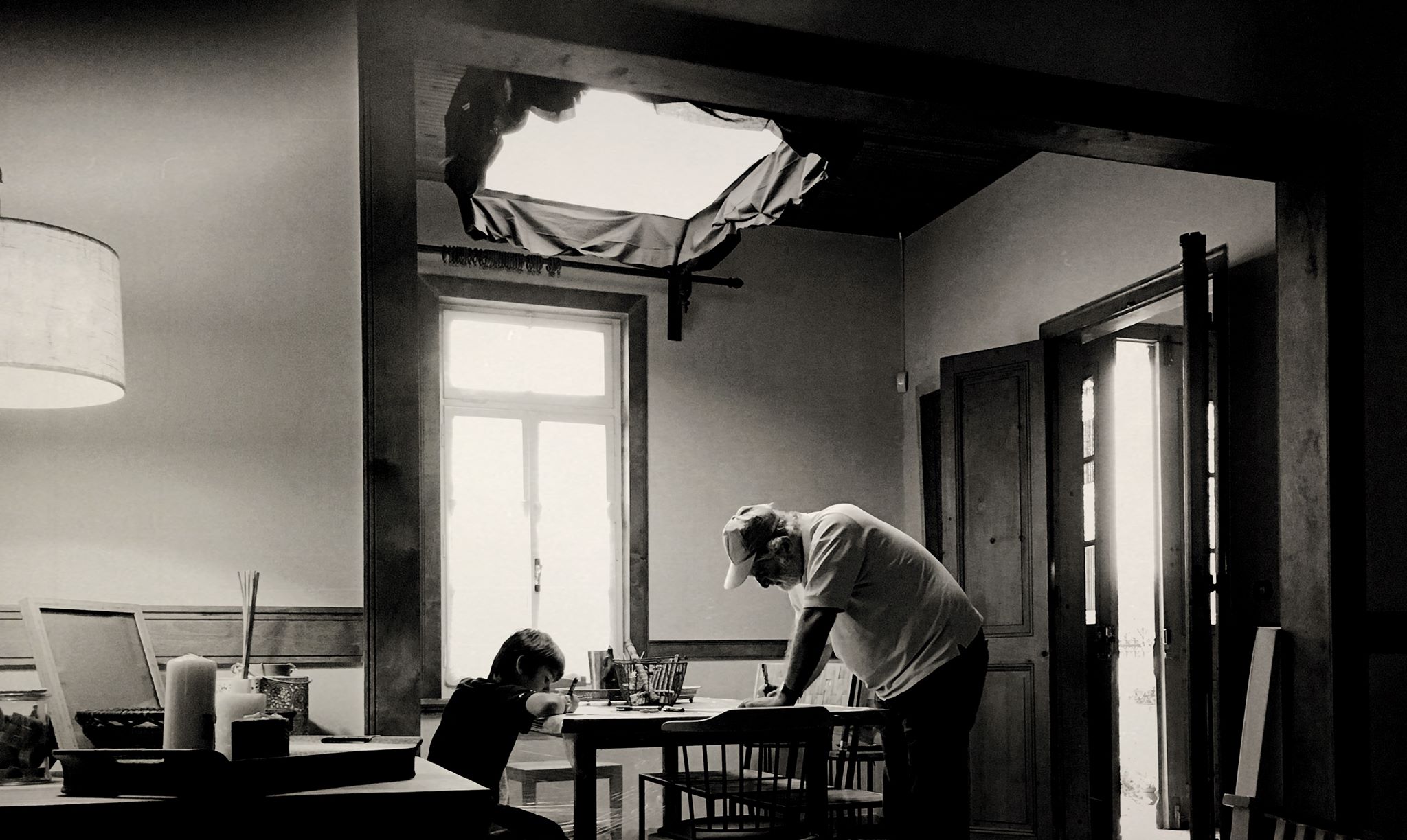 Η αποκλειστική πόζα από το «Η λέξη που δεν λες» και το πρώτο μπράβο!