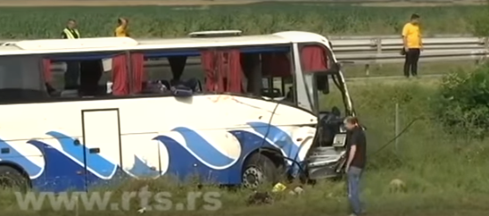 Τροχαίο δυστύχημα στη Σερβία με λεωφορείο που επέστρεφε από την Κέρκυρα – ΒΙΝΤΕΟ
