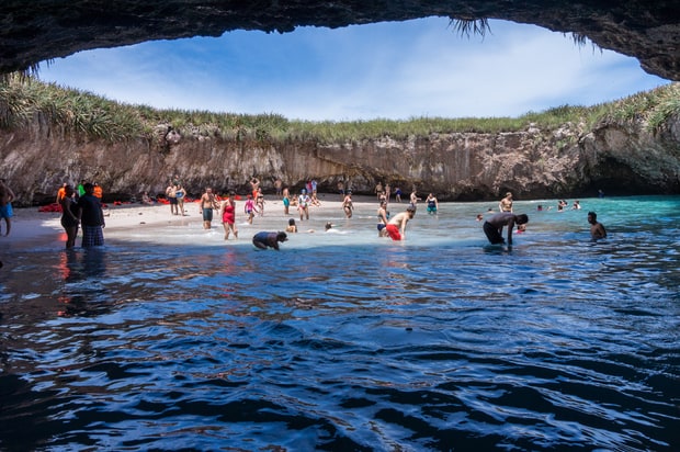Underground Beach: Playa Del Amor, Mexico