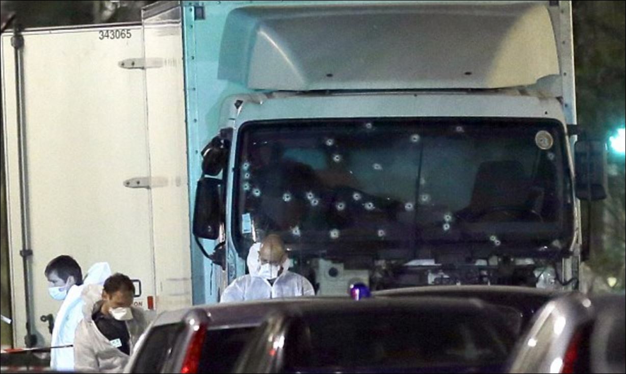 Συγκλονίζουν οι προσωπικές ιστορίες των θυμάτων στη Νίκαια – ΦΩΤΟ