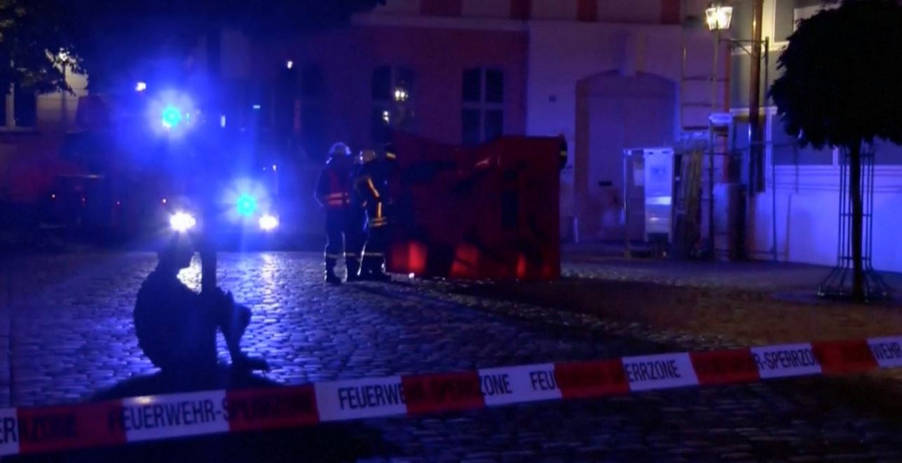 Γερμανικά ΜΜΕ: Νεκρός βομβιστής αυτοκτονίας στην έκρηξη του Άνσμπαχ – Στόχευε στο μουσικό φεστιβάλ