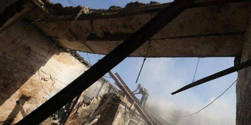 Στους 21 αυξήθηκαν οι νεκροί από την επίθεση αυτοκτονίας στη Βαγδάτη