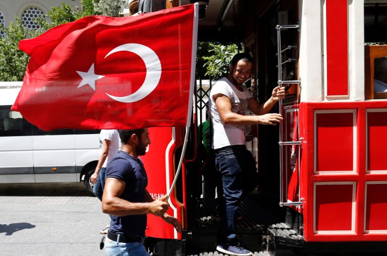 Άγκυρα – Ολοκληρώθηκε η επιχείρηση κατά των πραξικοπηματιών στο αρχηγείο του γενικού επιτελείου στρατού