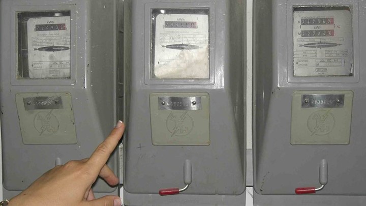 Στοιχεία-σοκ για τις κλοπές ρεύματος – Τα 7 «τρικ» που μπλοκάρουν τους μετρητές