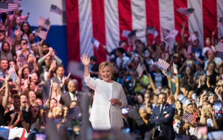 To tweet της Κλίντον για την υποψηφιότητά της για την προεδρία των ΗΠΑ – ΦΩΤΟ