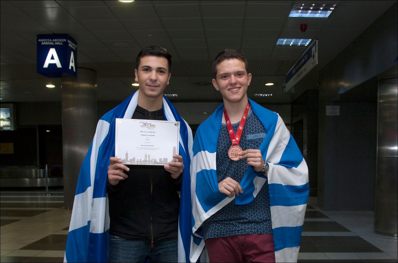 Χάλκινο μετάλλιο για Έλληνα μαθητή σε Διεθνή Μαθηματική Ολυμπιάδα – ΦΩΤΟ