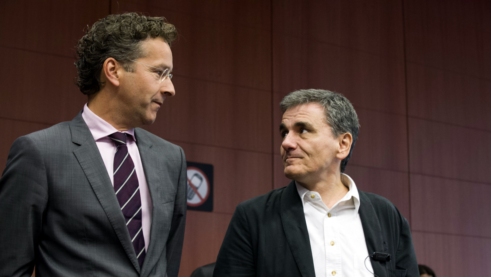 Τσακαλώτος: Οι κραδασμοί στην οικονομία δεν θα πρέπει να απορροφούνται μόνο από μισθούς