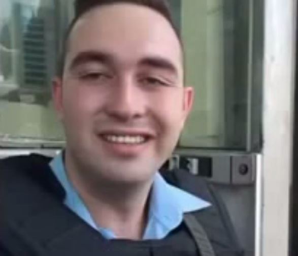 Αυτός είναι ο Τούρκος στρατιώτης που προτίμησε να αυτοκτονήσει για να μην πυροβολήσει διαδηλωτές