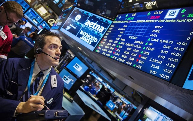 Wall Street: Νέo ρεκόρ για τον Dow Jones στις 18.595 μονάδες