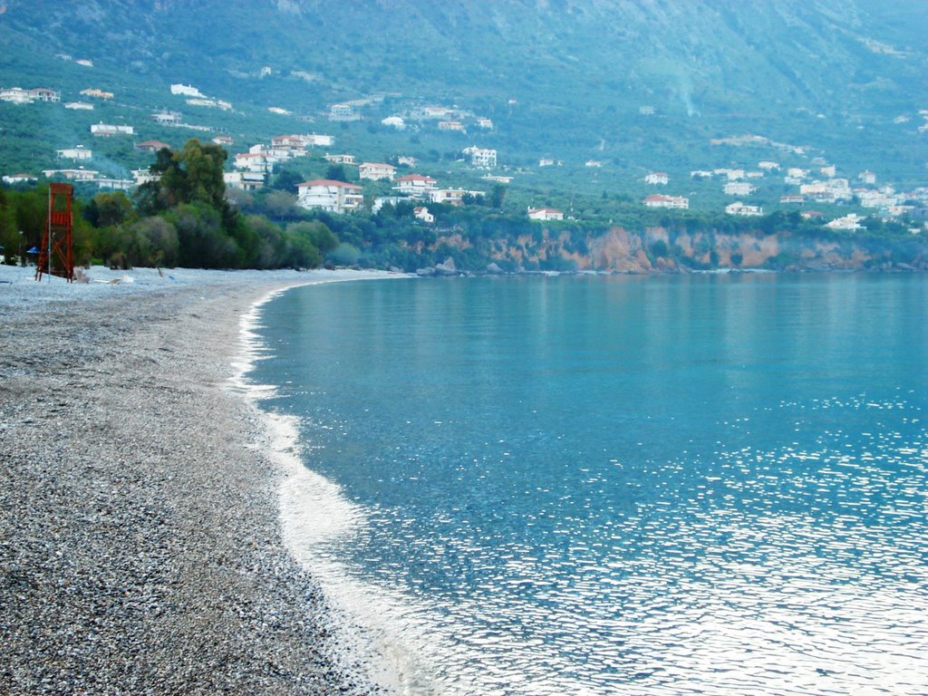 Έκανε μπάνιο και βρήκε αυτόματο πιστόλι