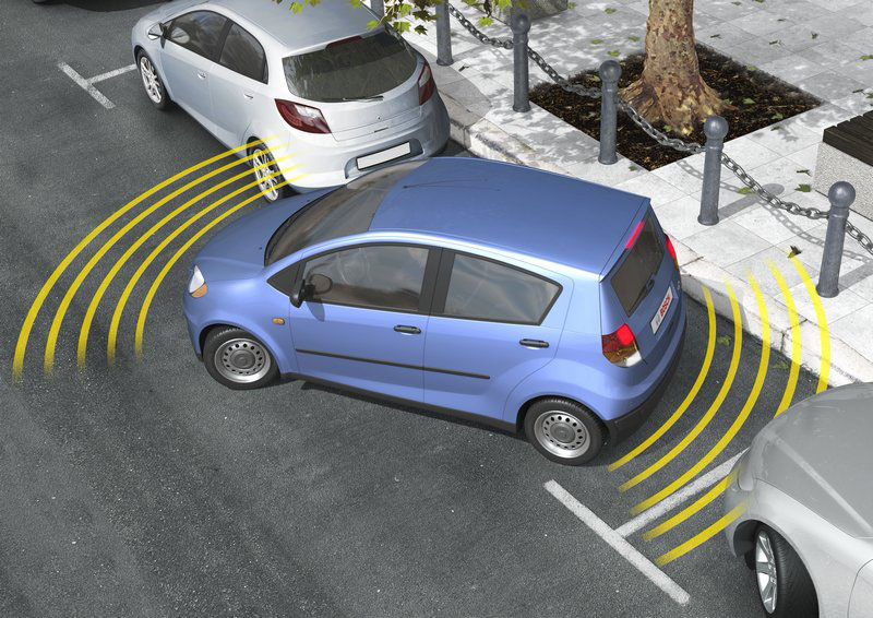 Αυτό είναι το ρομπότ-παρκαδόρος – Σηκώνει το αυτοκίνητο στις πλάτες του – ΦΩΤΟ