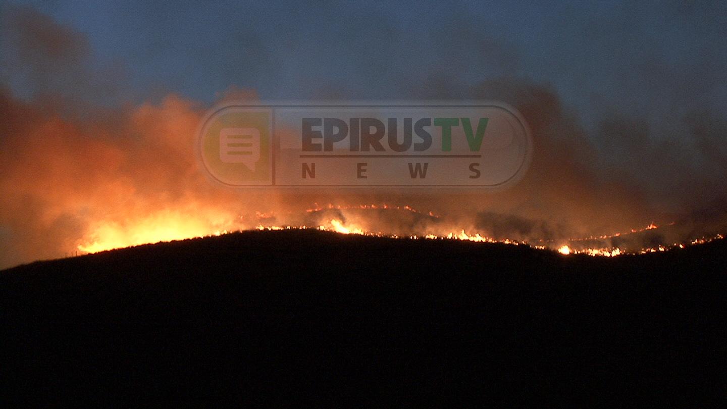 Υπό μερικό έλεγχο η πυρκαγιά στην περιοχή Μπιζντουνάκι του Αγίου Ιωάννη